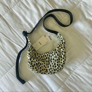 Baggu Mini Crescent Bag